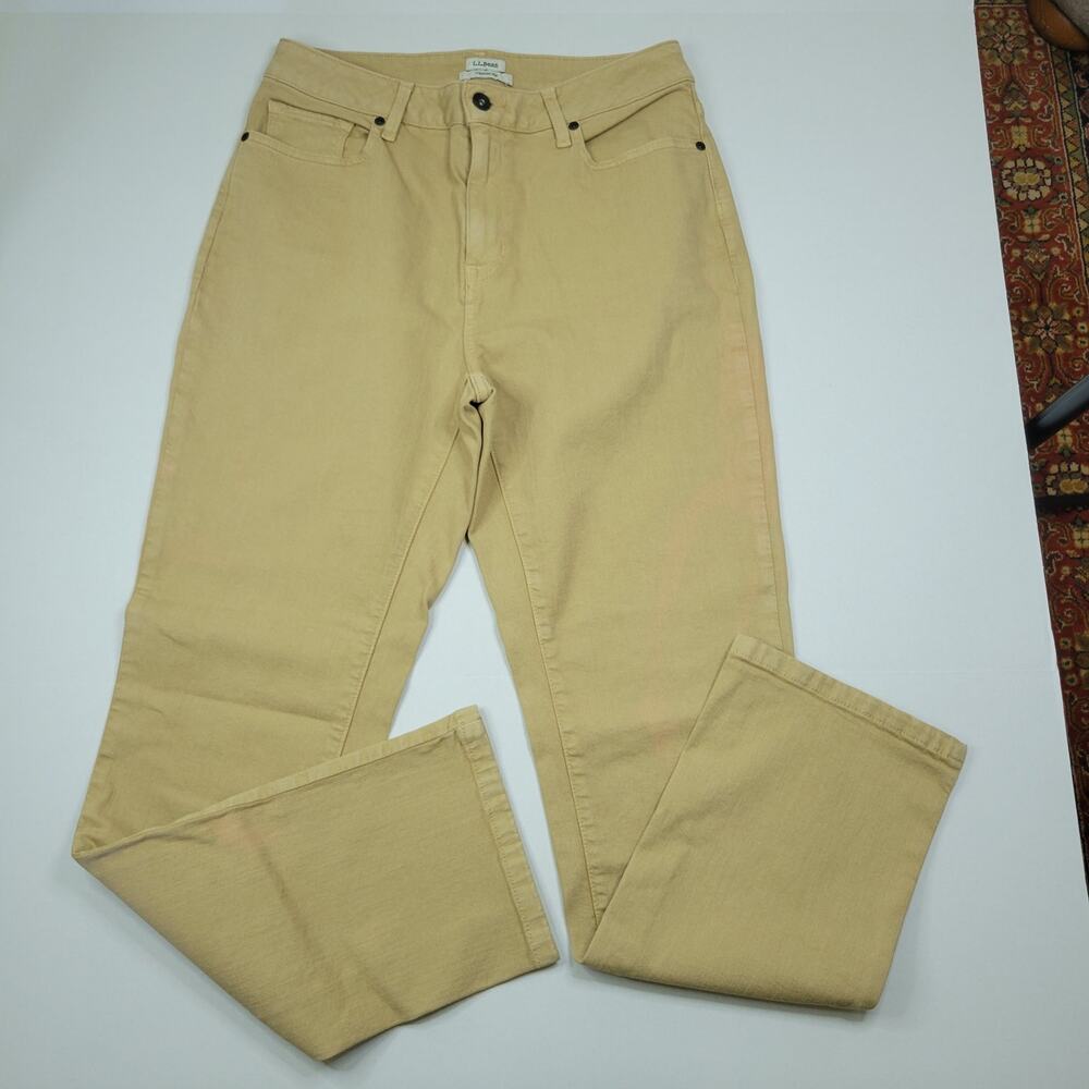 L.L. Bean Size 10 Classic Fit Straight Leg Stretch Tan Denim Jeans 5 Pocket Flaw